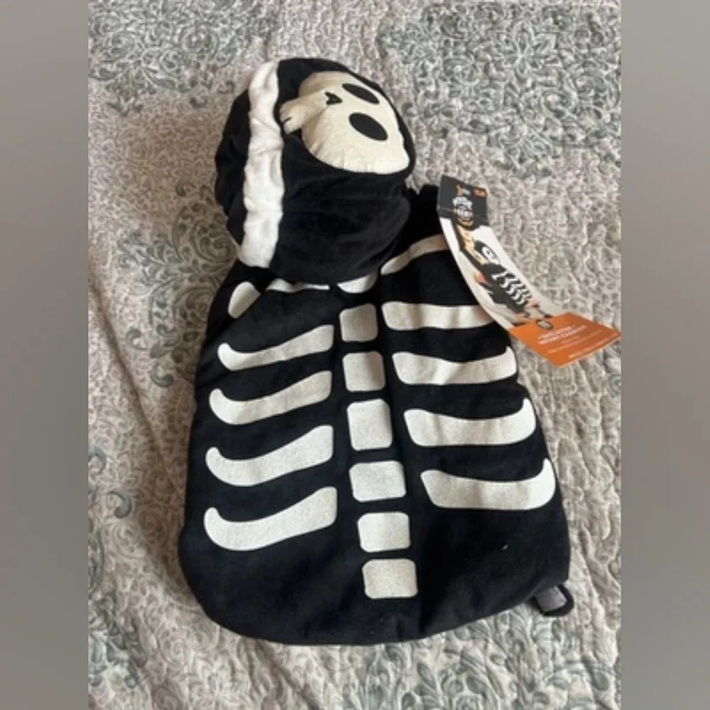 NWT Hyde and Eek Brand Skeleton Infant Carrier Halloween Costume 0-6 Months New!
